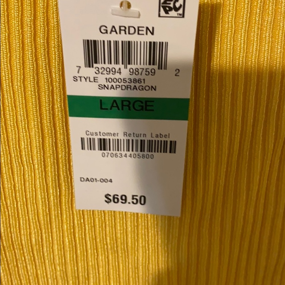 🚚 NWT INC Yellow Ribbed Top - Picture 4 of 8